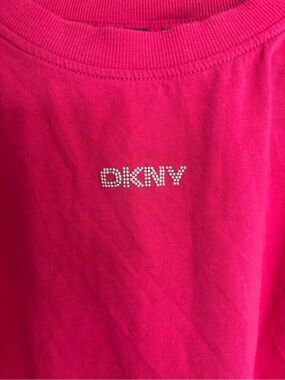 DKNY Y2K McBling Hot Pink Rhinestone Baby Tee Barbiecore Cotton Top Size M